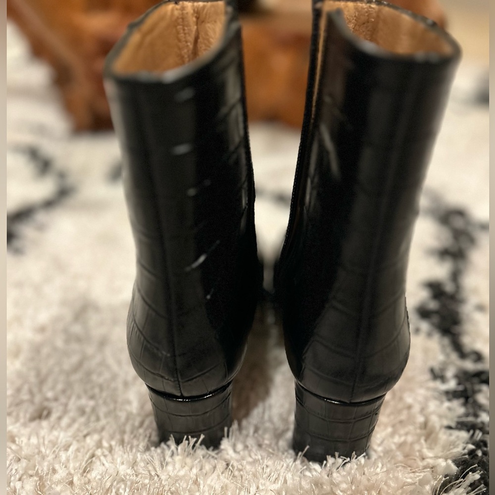 🪽SOLD🪽MAJE crocodile-effect embossed leather ankle boots size 38 - Picture 4 of 7